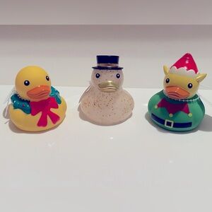 NEW! Bullseye Playground Holiday Rubber Duck Bundle-(Includes 3 Ducks)-NWT